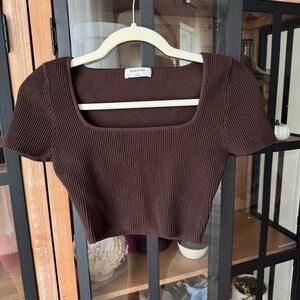 Aritzia babaton ribbed tee sculpt knit cropped top square neck chocolate brown